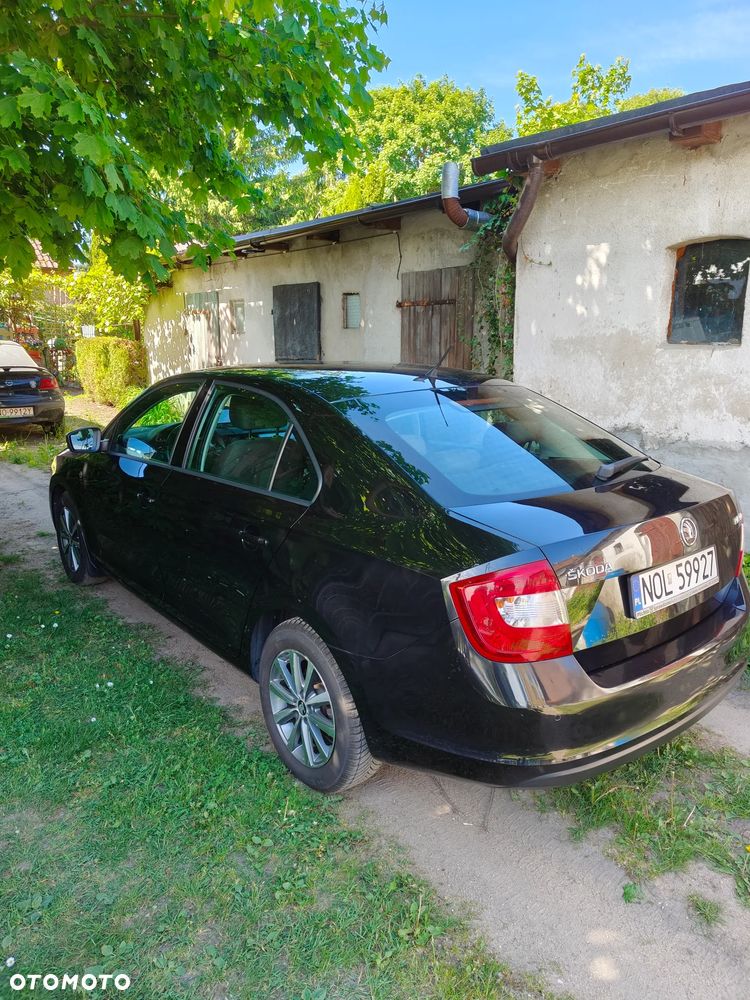 Skoda RAPID 1.2 TSI Active - 23