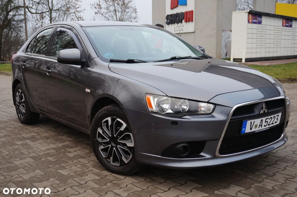 Mitsubishi Lancer - 19