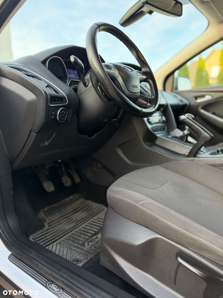 Ford Focus - 19