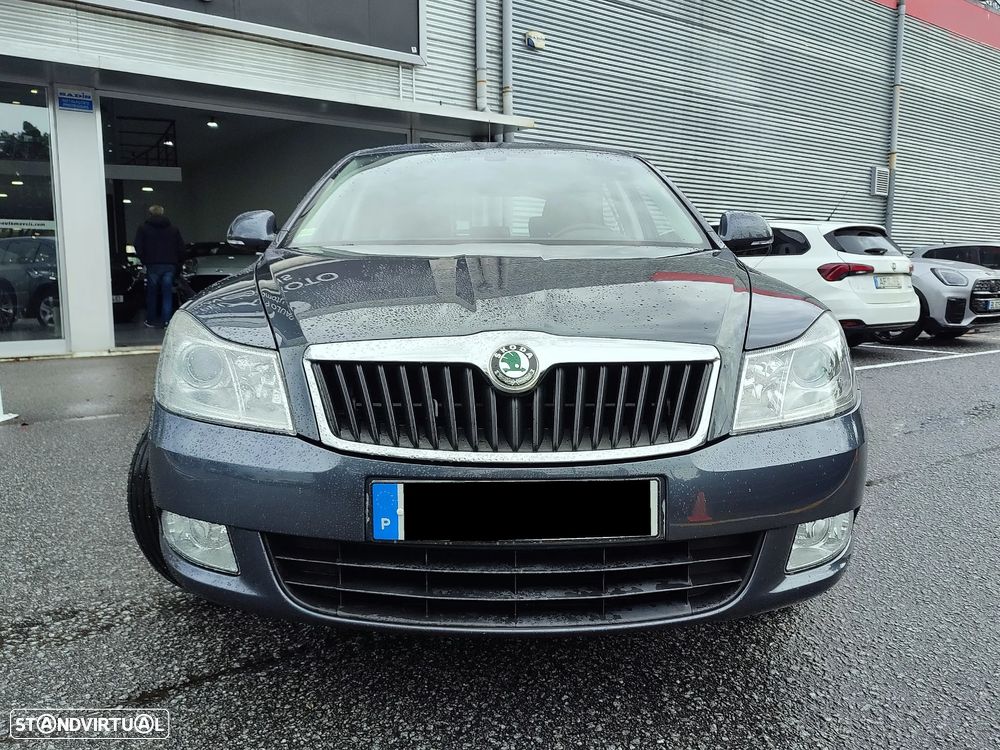 Skoda Octavia 1.6 TDI Ambiente - 2