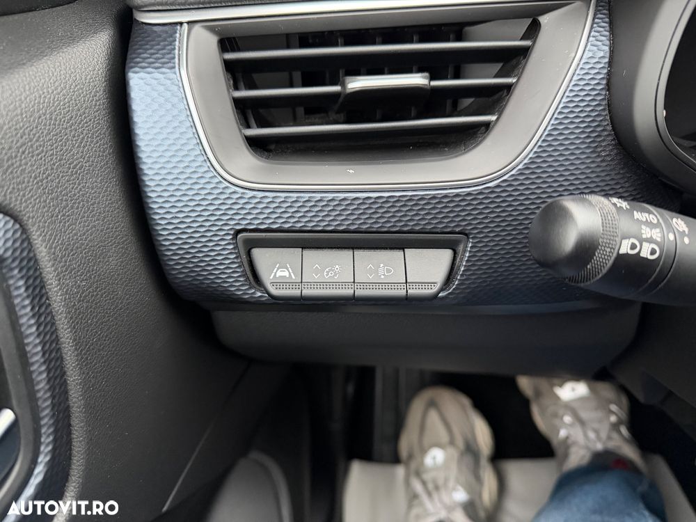 Renault Arkana E-TECH Hybrid 145 Equilibre - 16