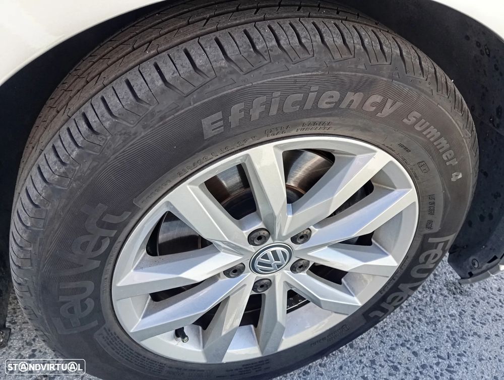 VW Passat Variant 1.6 TDI Confortline - 8