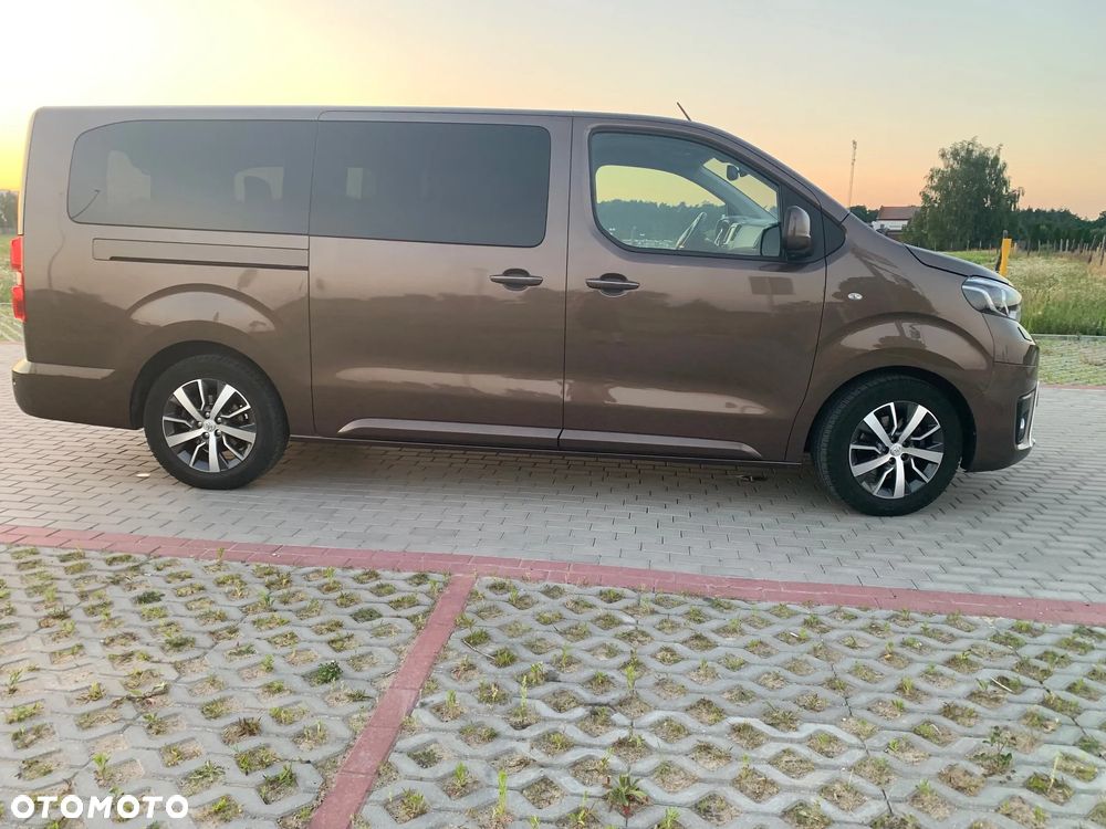 Toyota Proace Verso 2.0 D4-D Long VIP - 4