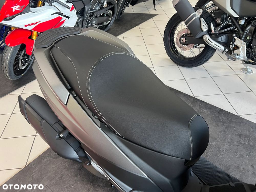 Yamaha Tricity - 10