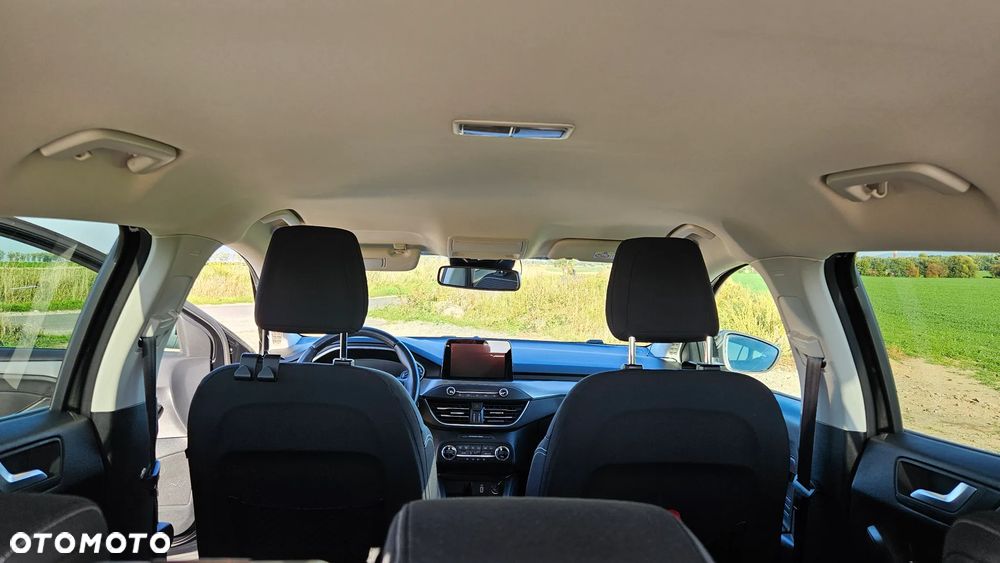 Ford Focus 1.0 EcoBoost Titanium - 13