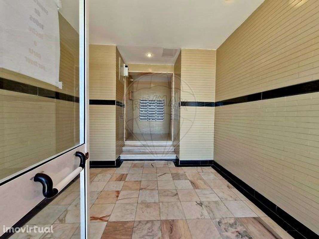 Apartamento T3 para arrendamento - Grande imagem: 2/15