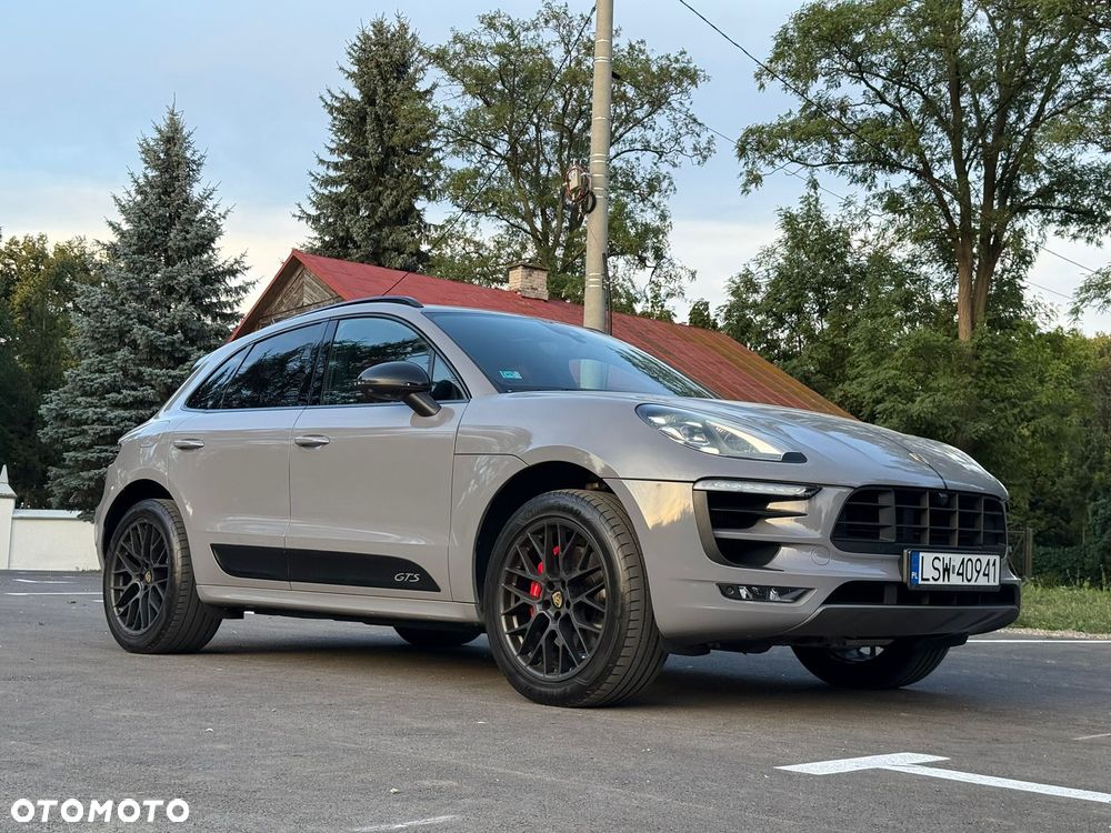 Porsche Macan - 3