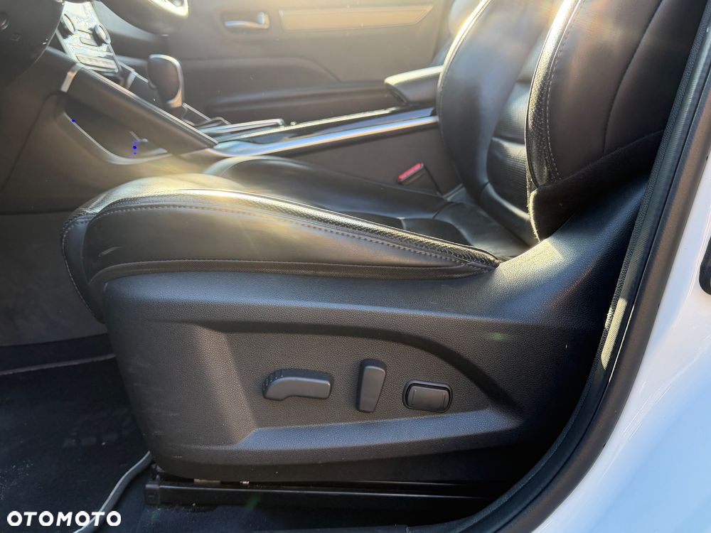 Renault Koleos 2.0 dCi Initiale Paris 4x4 X-Tronic - 17