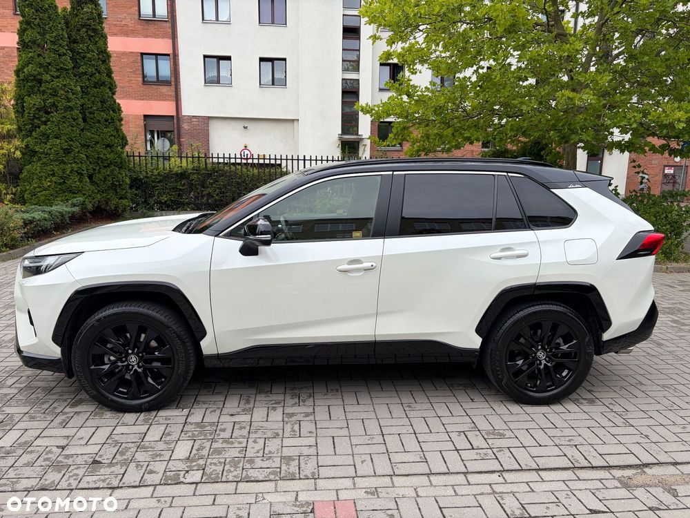 Toyota RAV4 - 6