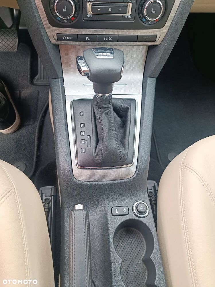 Skoda Octavia 1.4 TSI Elegance DSG - 22