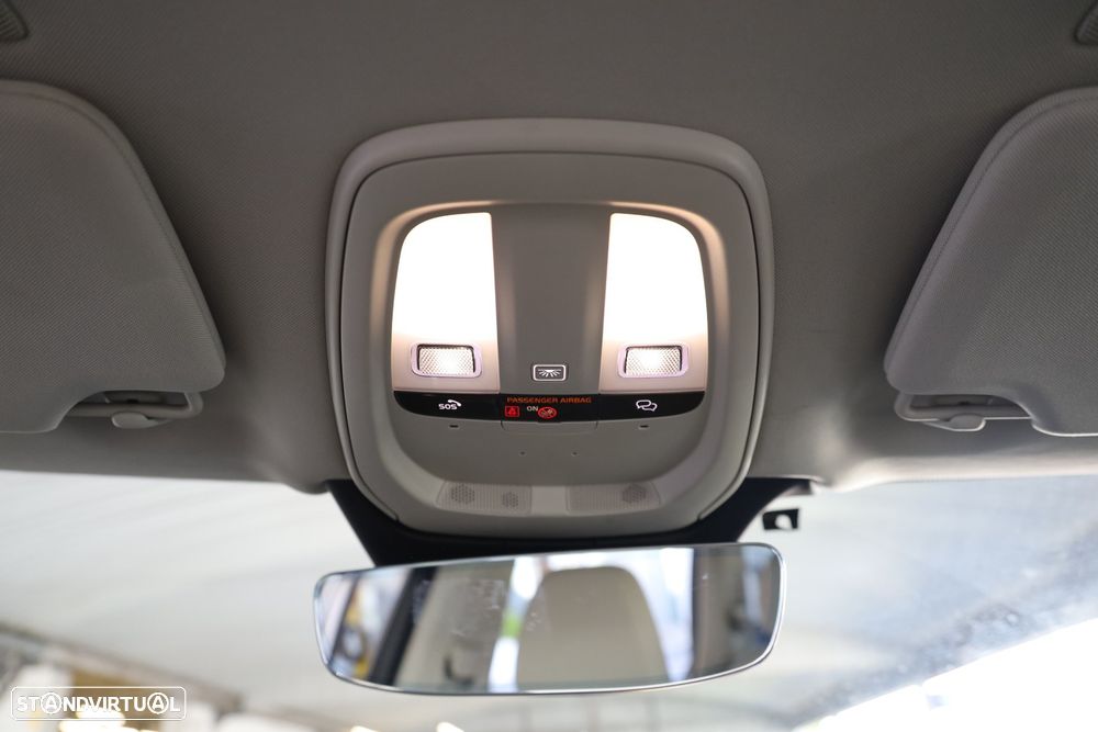 Volvo XC 90 2.0 T8 PHEV Core AWD - 35