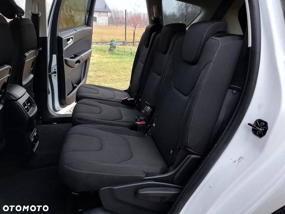 Ford S-Max 1.5 Eco Boost Start-Stopp Titanium - 32