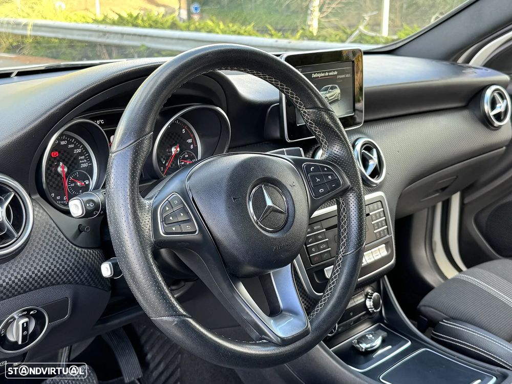Mercedes-Benz A 180 - 15