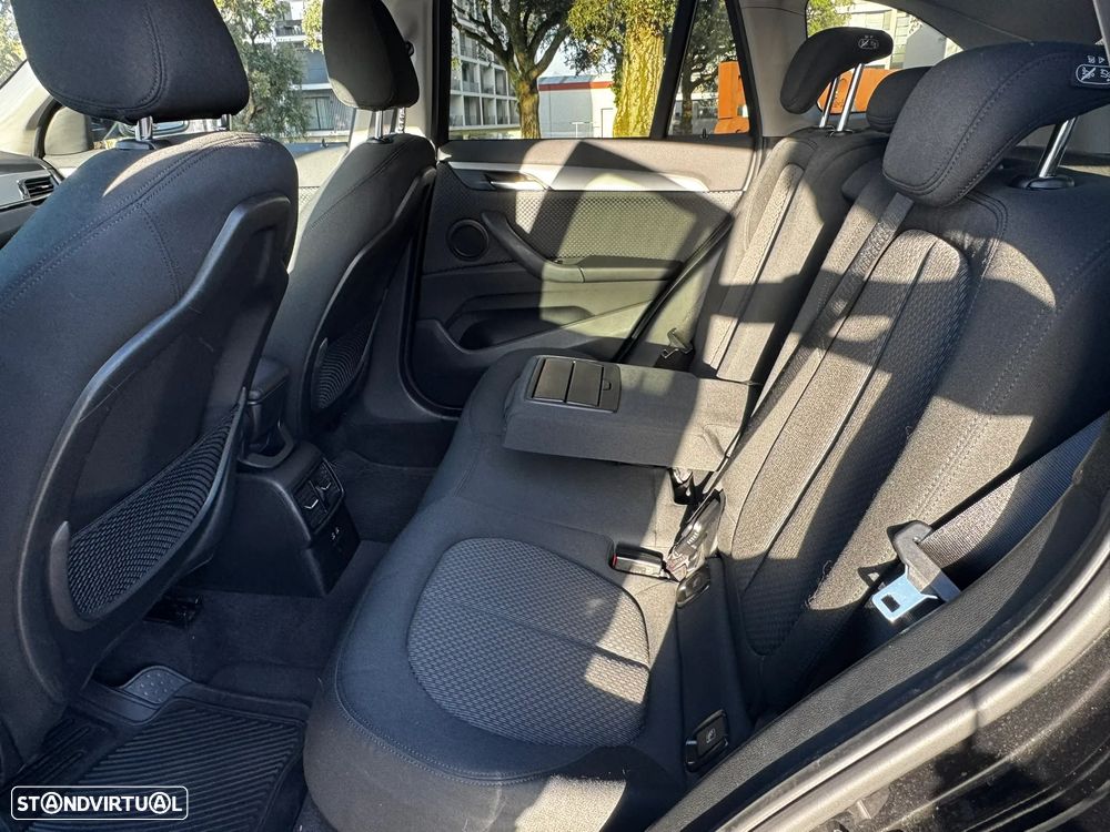BMW X1 16 d sDrive Auto - 3