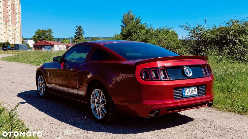 Ford Mustang 3.7 V6 Premium - 1