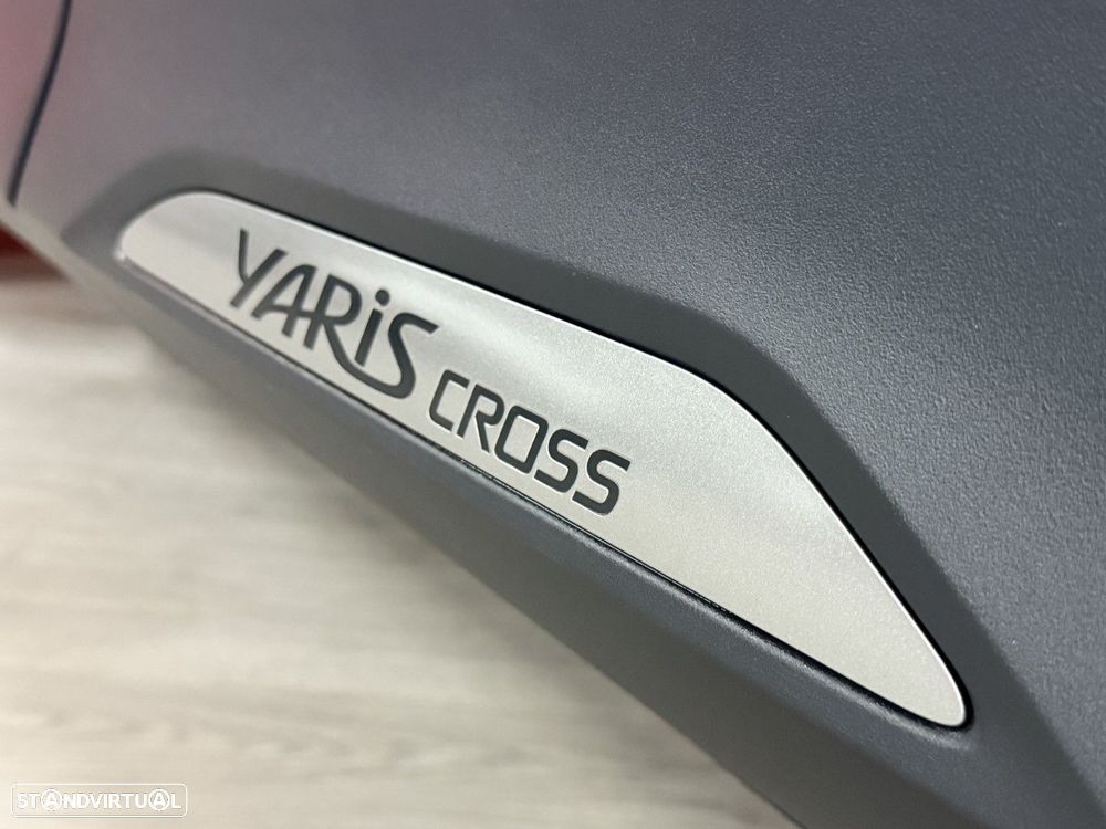 Toyota Yaris Cross 1.5 HDF Comfort Plus - 24