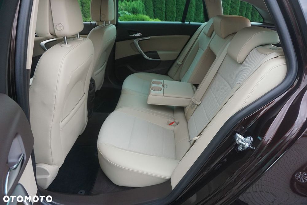 Opel Insignia - 21