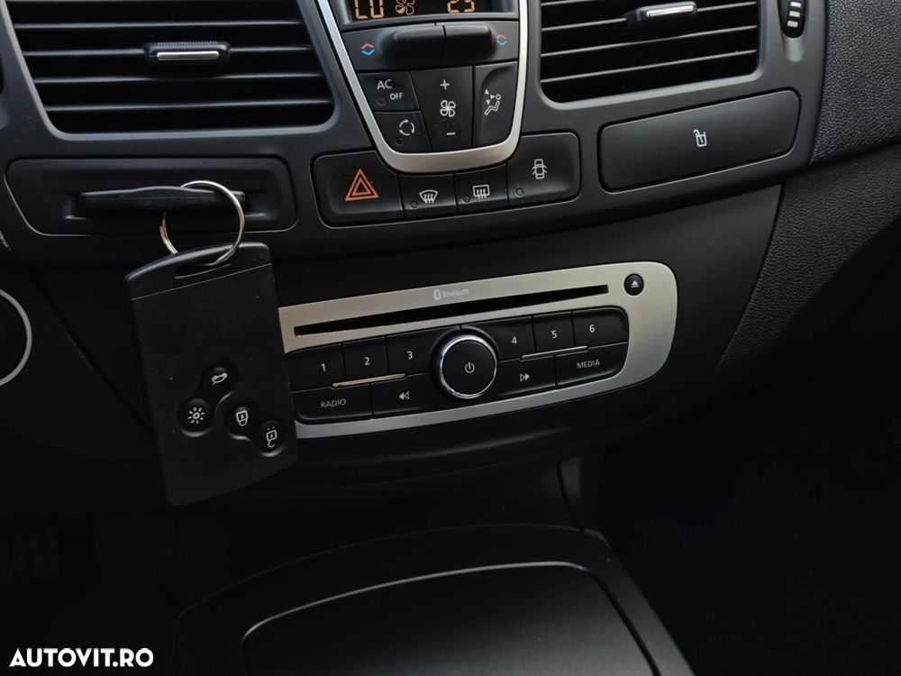 Renault Laguna dCi 110 FAP Dynamique - 30