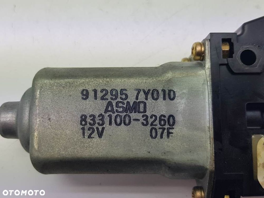 SILNICZEK SZYBERDACHU NISSAN MAXIMA A34 VI 2005 - 2