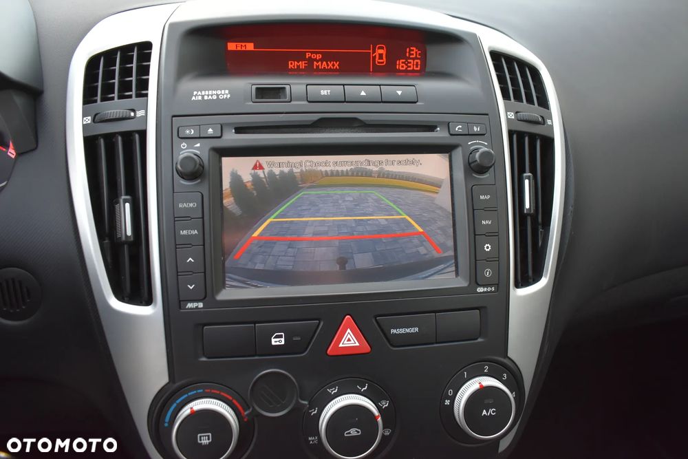 Kia Ceed Cee'd 1.4 Comfort + - 16