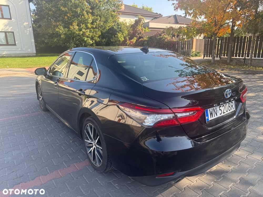Toyota Camry 2.5 Hybrid Executive CVT - 8