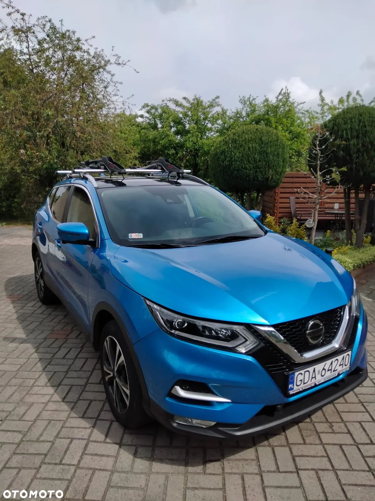 Nissan Qashqai 1.6 DIG-T N-Connecta - 1