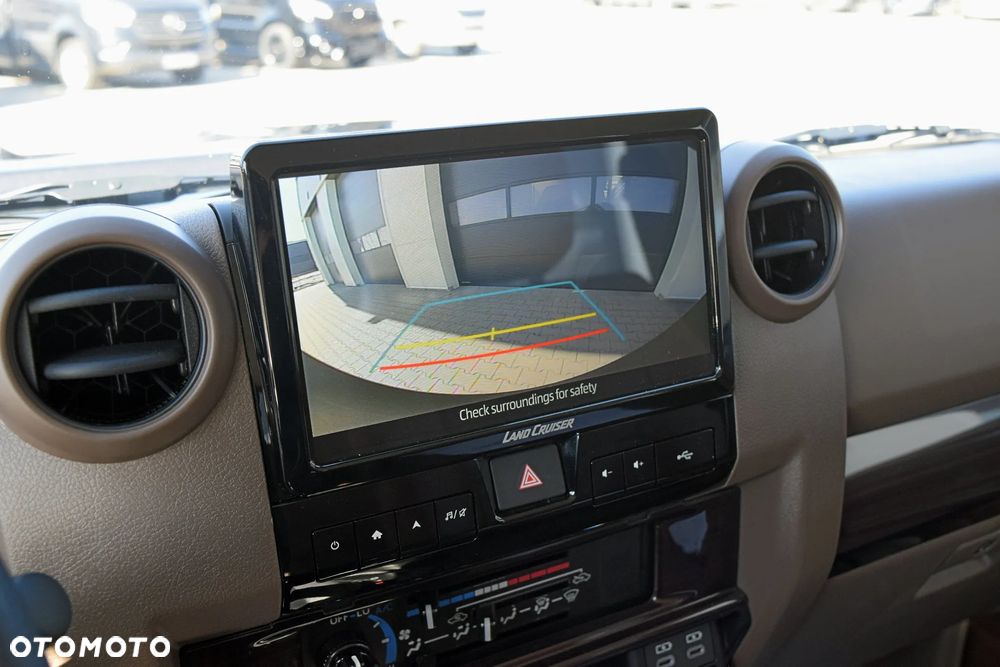 Toyota Land Cruiser 2.8 D-4D Automatik - 17