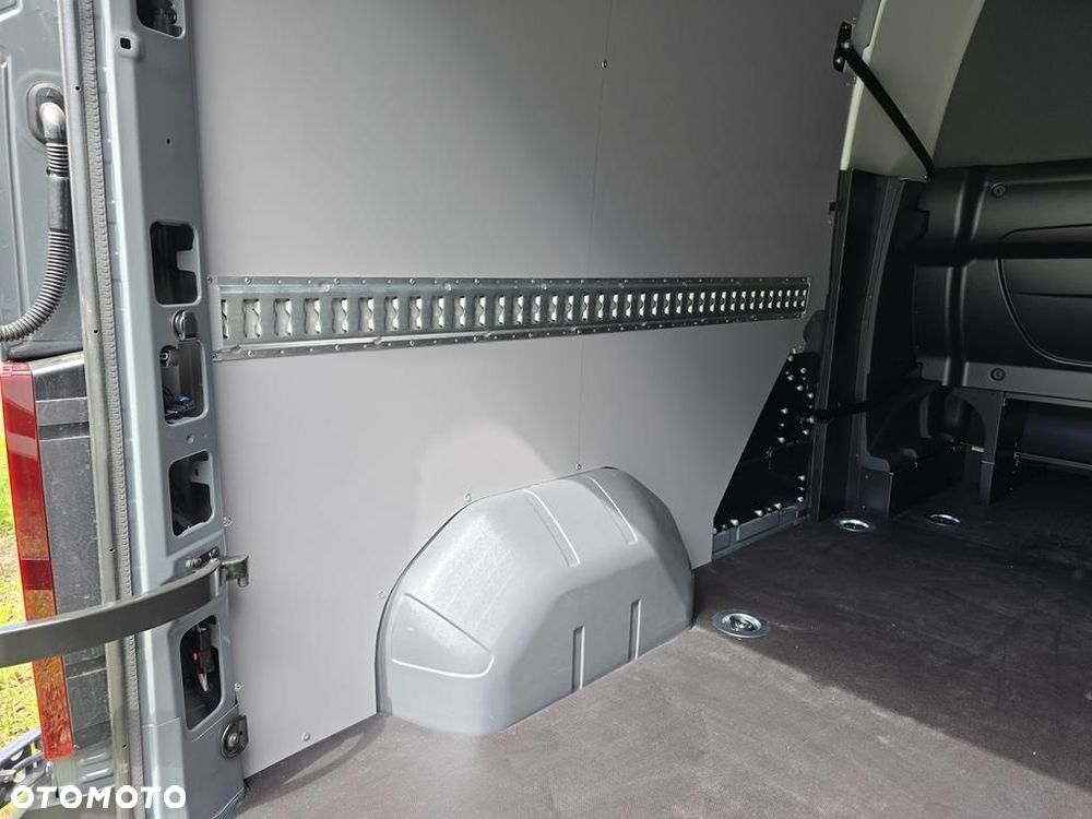 Renault Master dCi L3H2 Extra (brygadówka) - 12