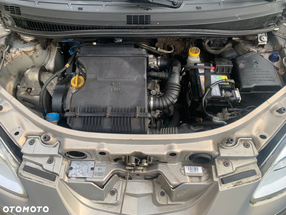 Lancia Musa 1.4 16v Automatik Platino Plus - 7