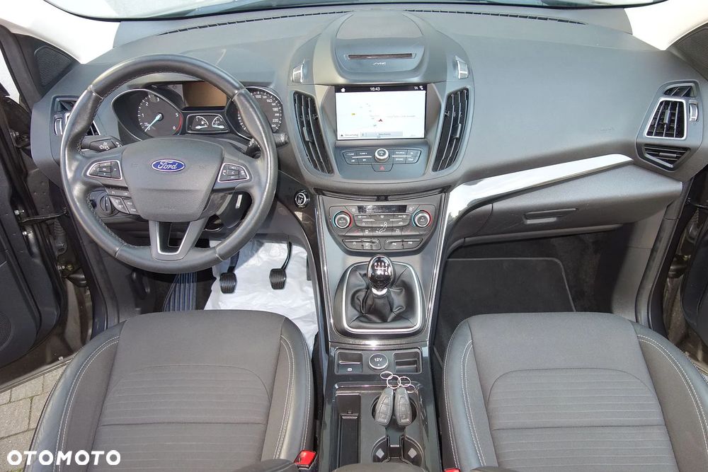Ford Kuga 2.0 TDCi 4x4 Titanium - 3