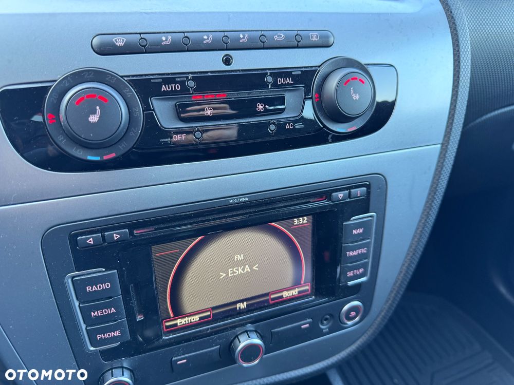 Seat Leon 2.0 TDI DPF DSG Sport - 32