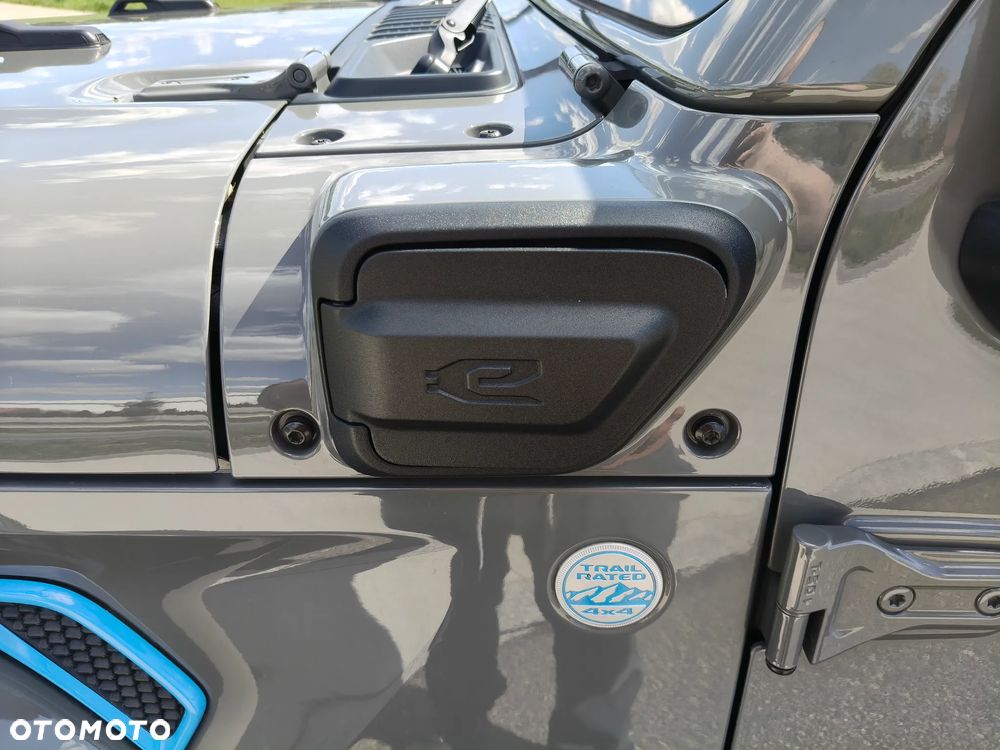 Jeep Wrangler 2.0 T-GDI Hardtop AWD Automatik Sahara - 11