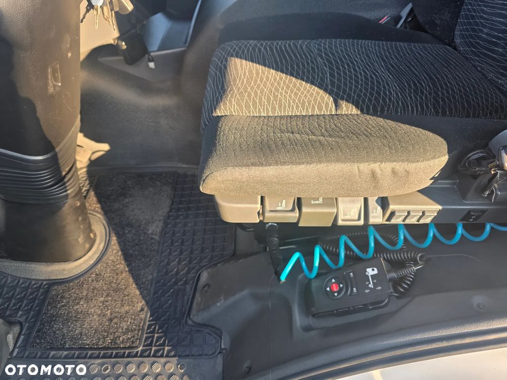 Mercedes-Benz ATEGO 15.30 CHŁODNIA STAN BARDZO DOBRY Z NIEMIEC !! - 30