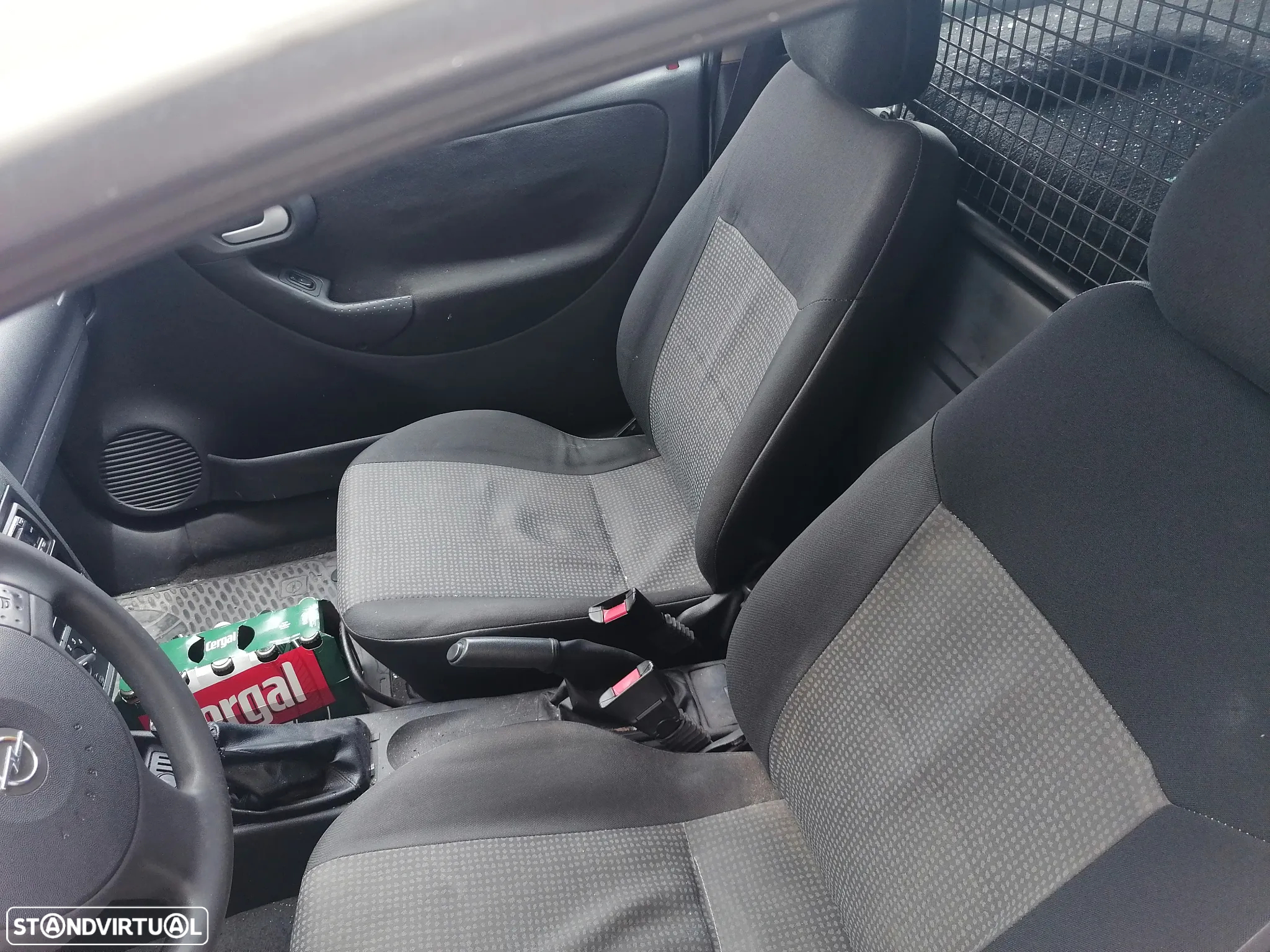 Opel Corsa 1.3 CDTi Essentia - 2