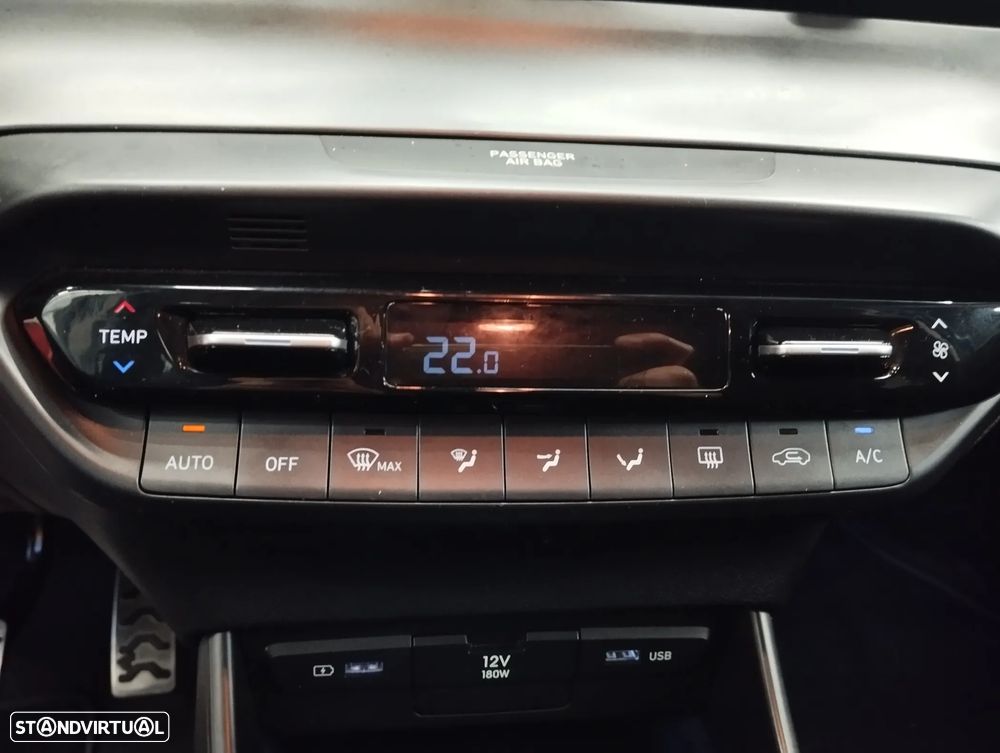 Hyundai Bayon 1.0 T-GDI Premium - 29