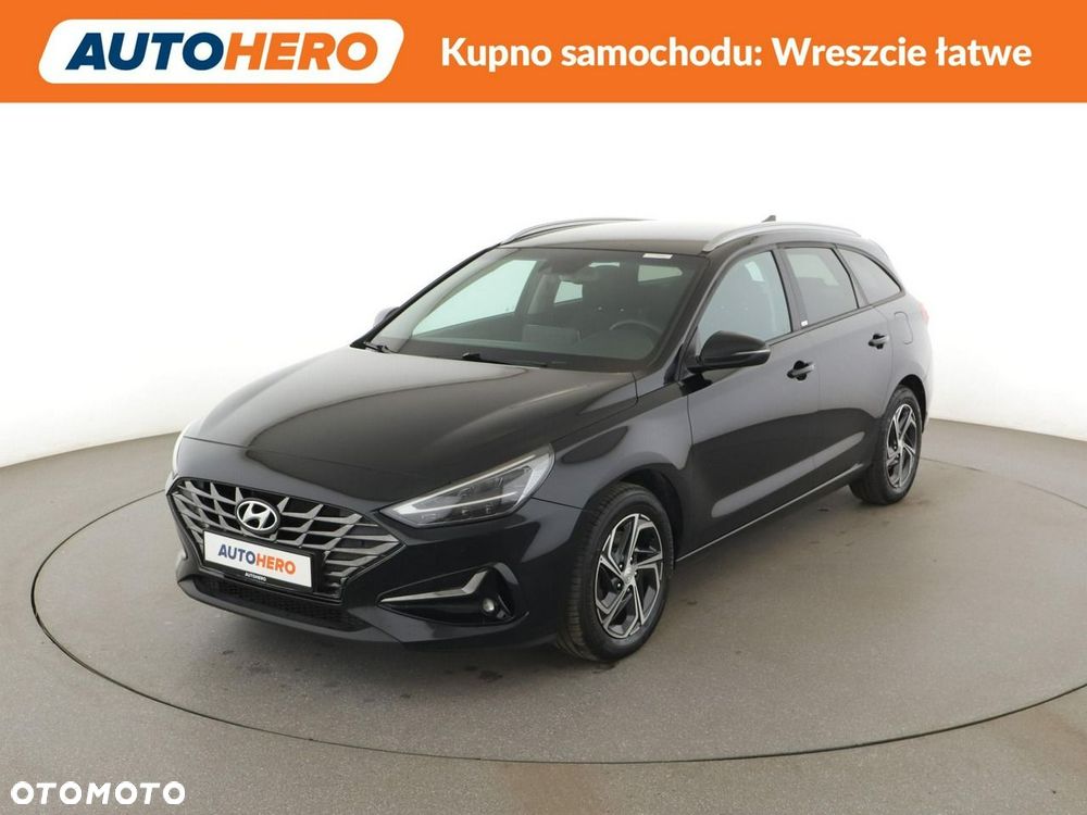 Hyundai i30 1.6 CRDI DCT Intro - 2
