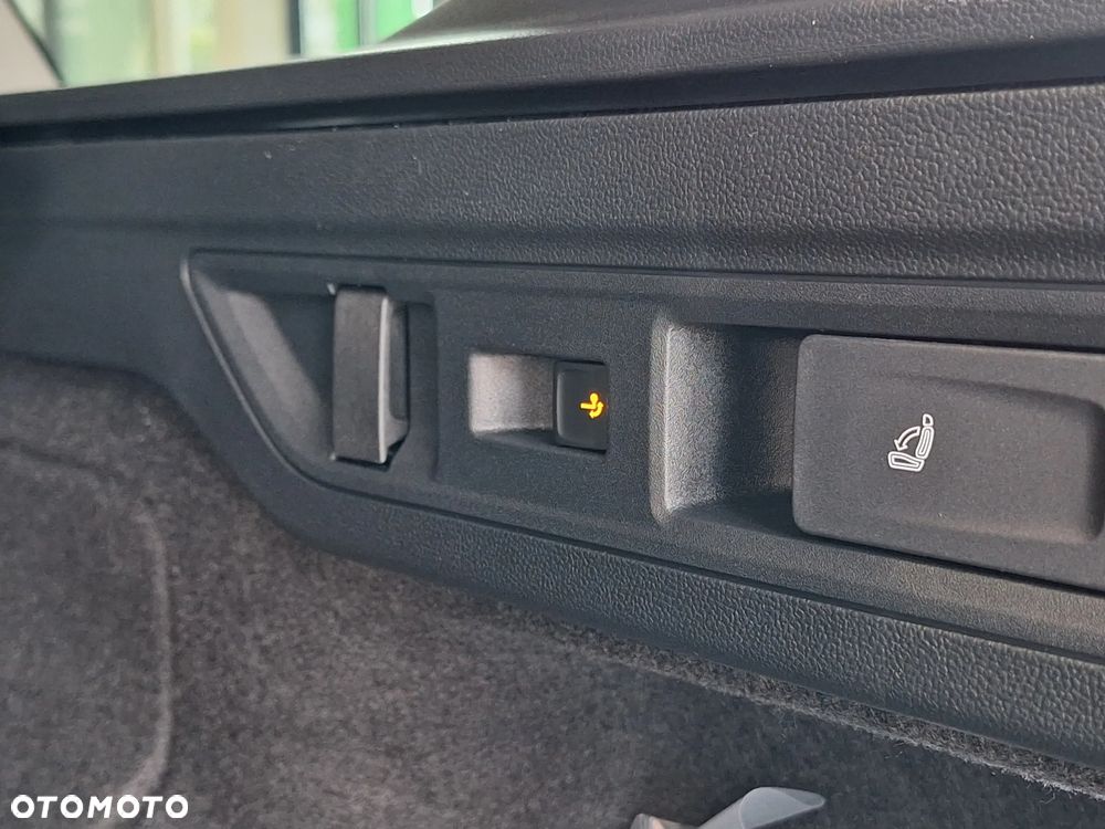 Skoda Superb 2.0 TSI 4x4 L&K DSG - 21