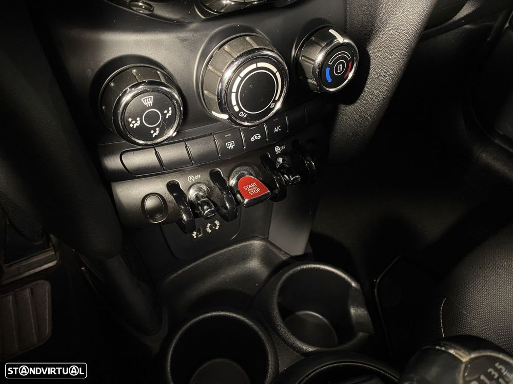 MINI 5 Portas One D - 17