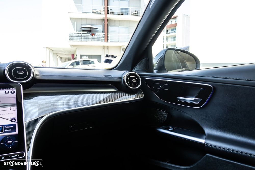 Mercedes-Benz C 300 d AMG Line - 18