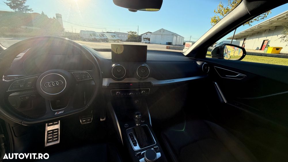 Audi Q2 2.0 TDI quattro S tronic Design - 6