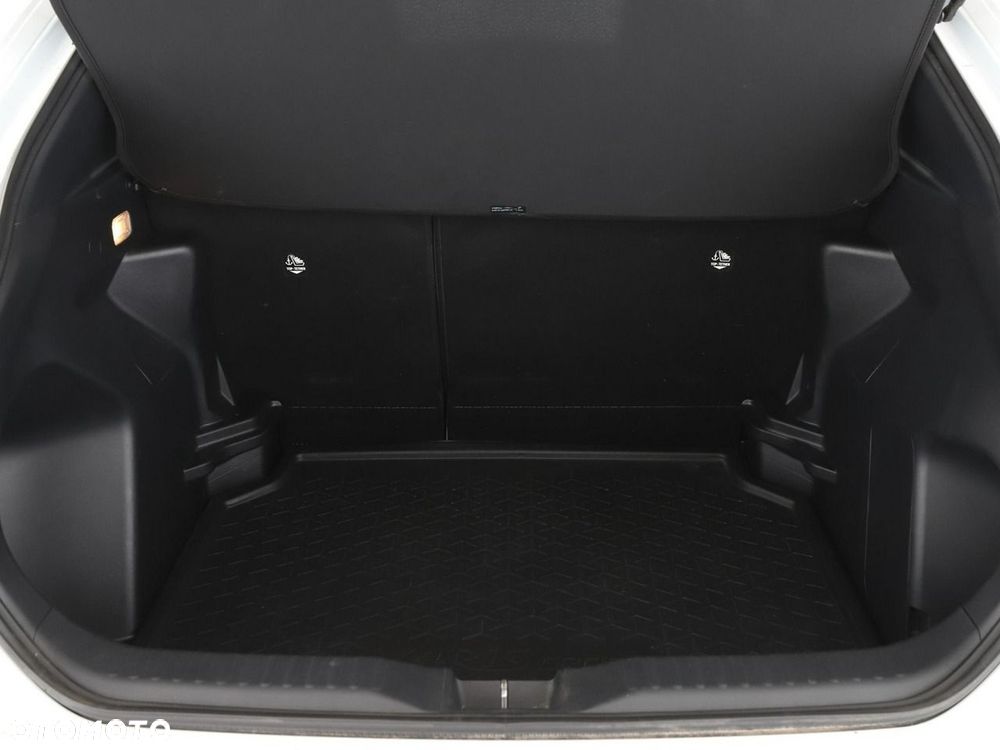 Toyota Yaris Cross Hybrid 1.5 Style - 21