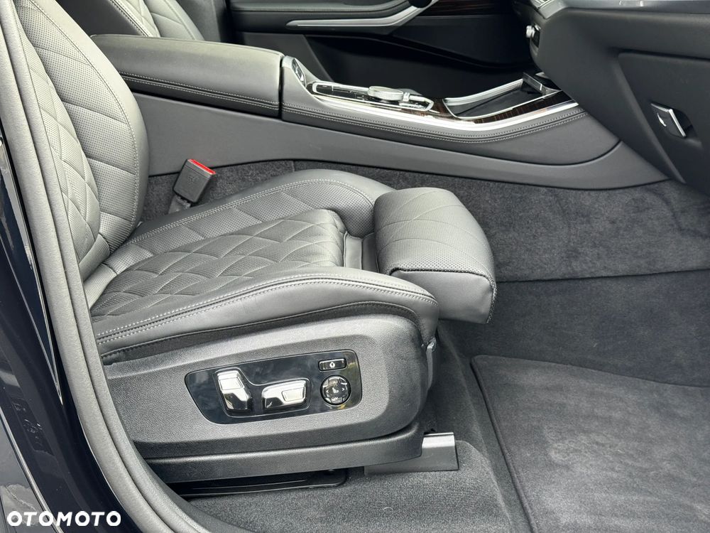 BMW X5 xDrive40i sport - 12