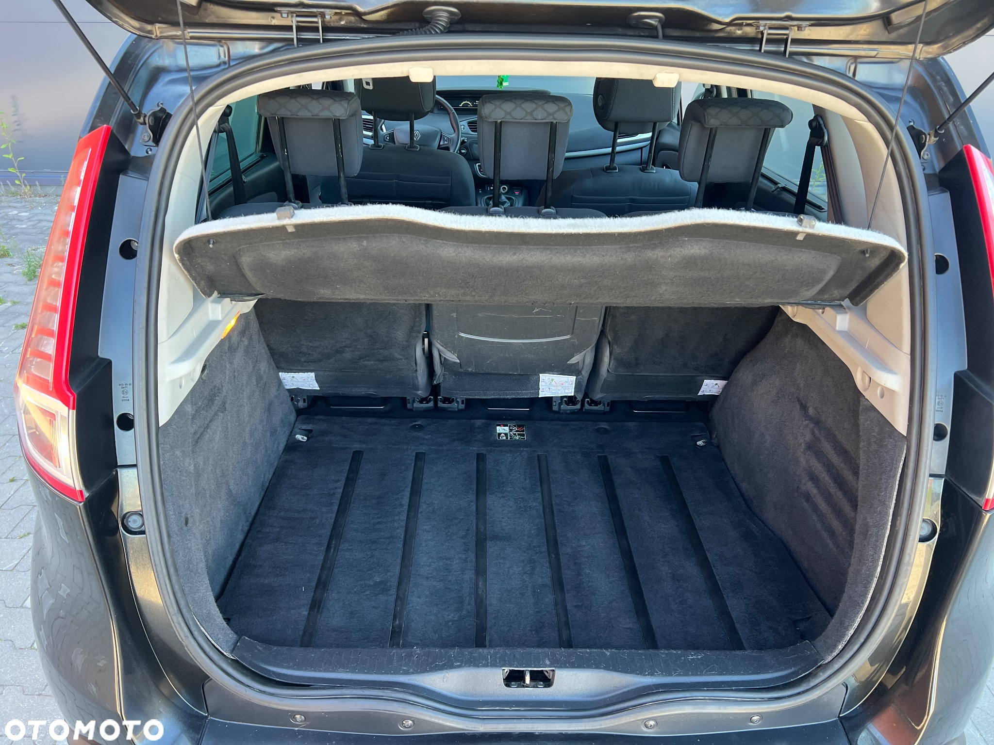 Renault Scenic 1.5 dCi Dynamique - 13