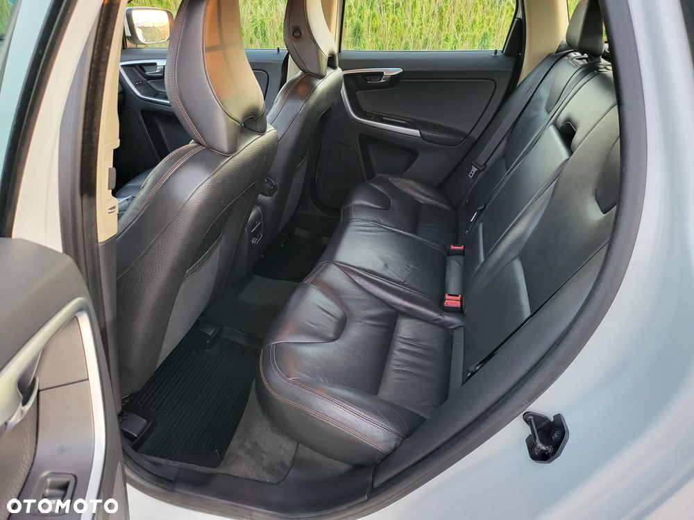 Volvo XC 60 D3 Summum - 7