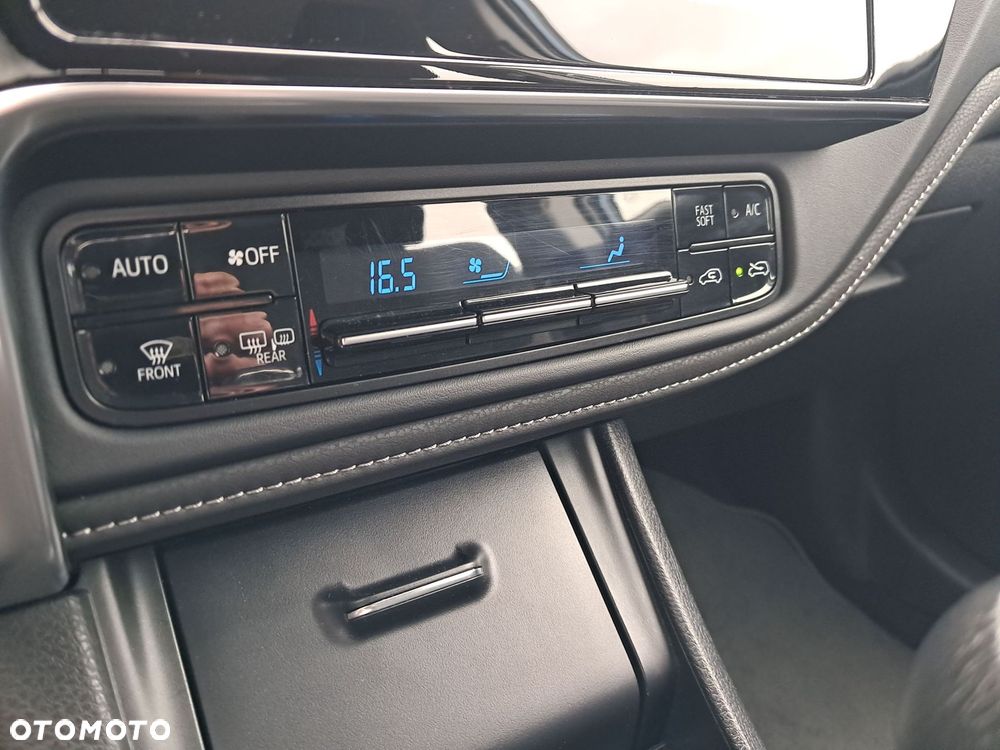 Toyota Auris - 15