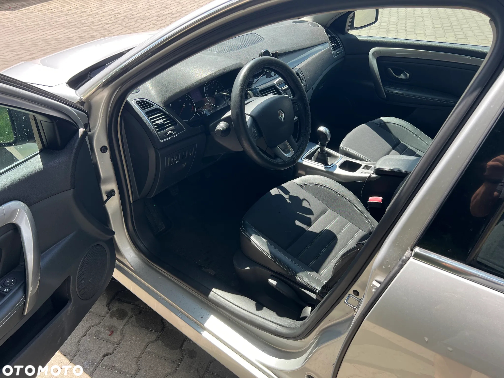 Renault Laguna 2.0 Dynamique Etanol - 5