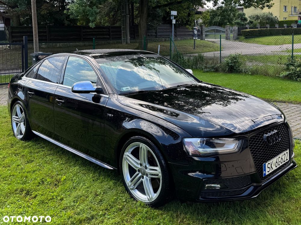 Audi S4 Limousine - 1