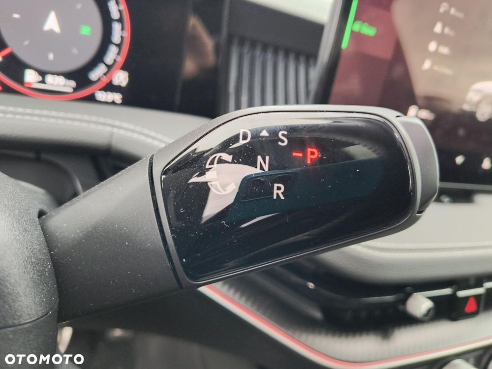 Skoda Superb 2.0 TSI Sportline DSG - 30