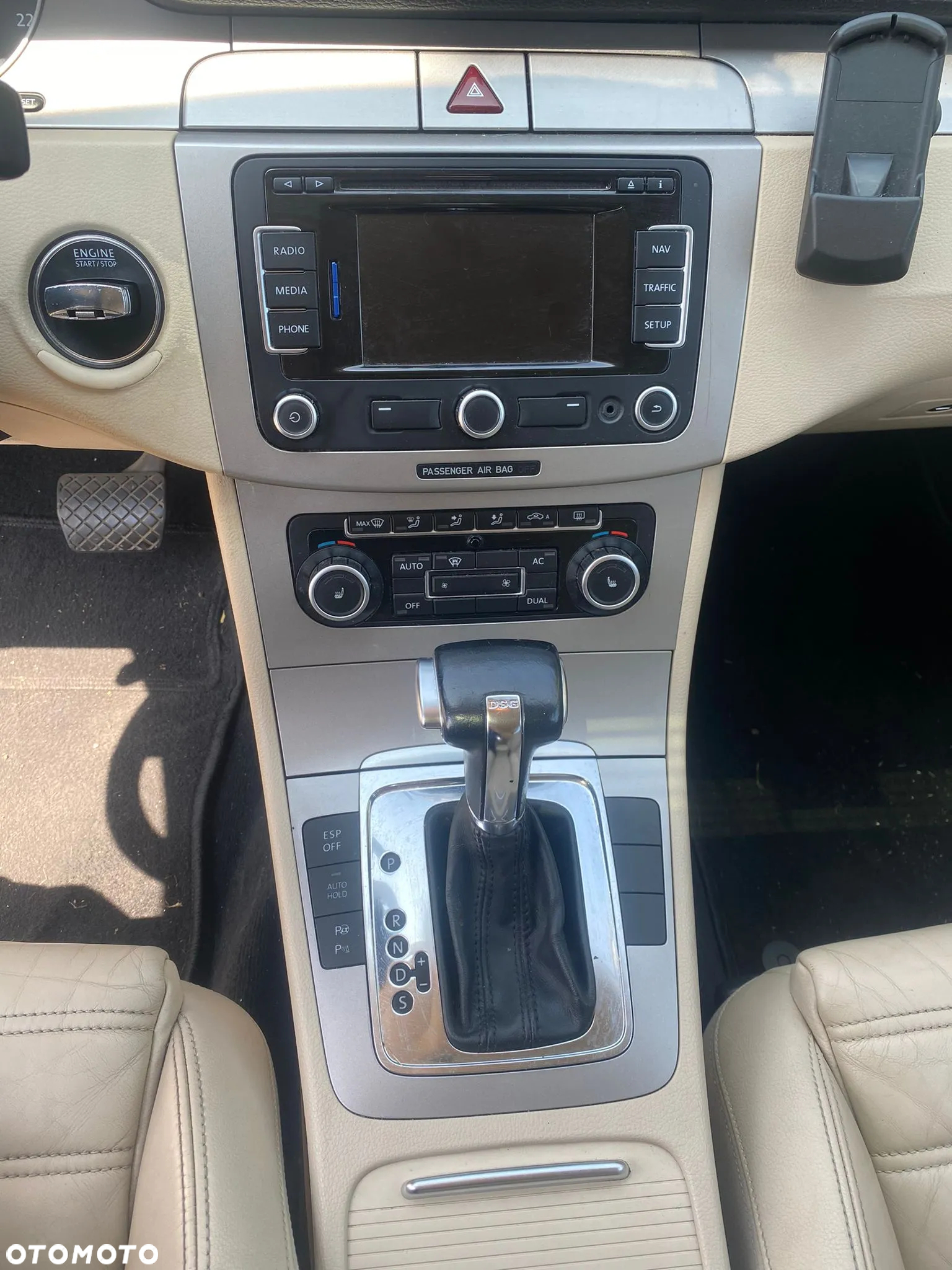 Volkswagen Passat - 11