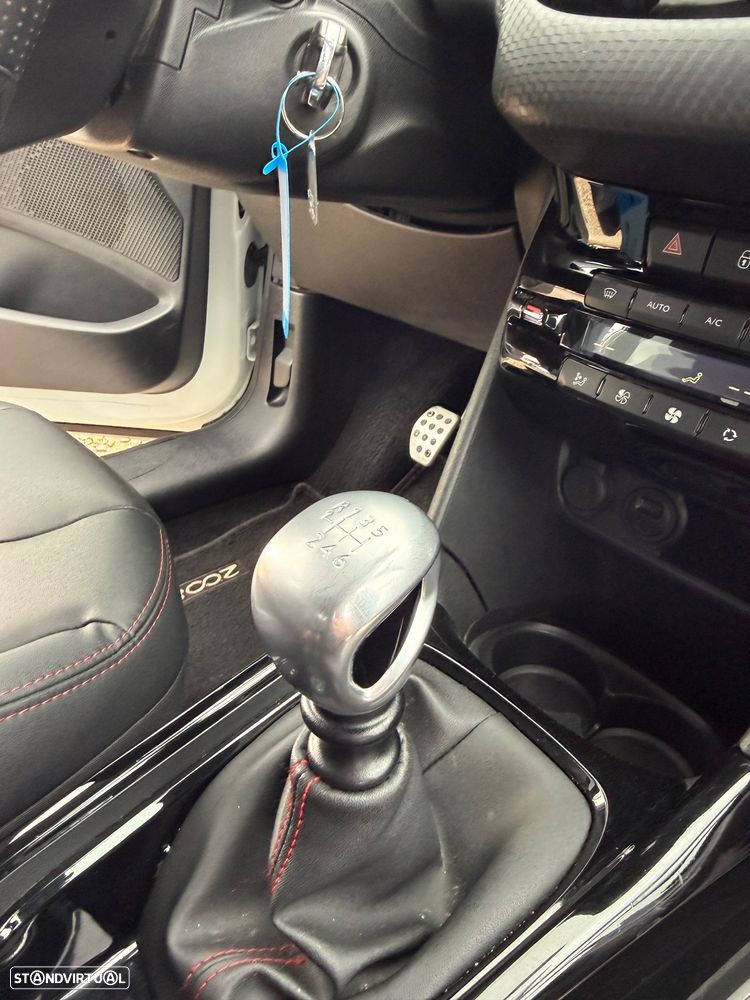 Peugeot 2008 PureTech 130 Stop&Start GT-Line Edition - 20